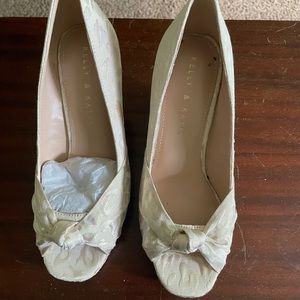 🎈Make Offer🎈 💌Kelly and Katie shoes💌